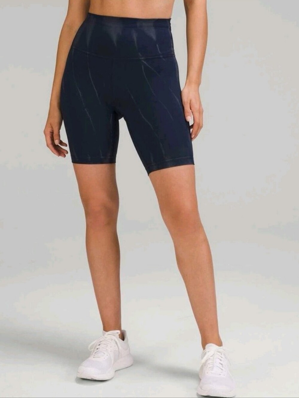 Lululemon Wunder Train High-Rise Short 8" W7CA5S Sun Bleached Wash True Navy